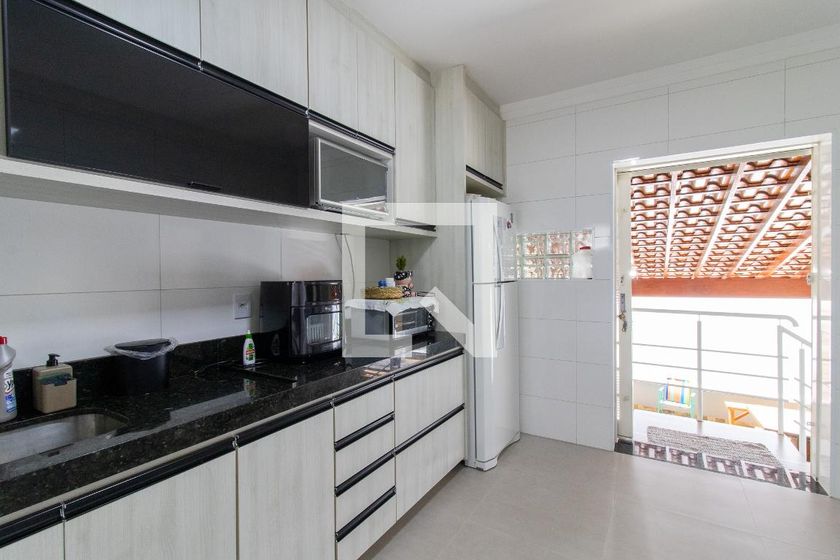 Casa à Venda - Jardim Santana, 2 Quartos,  94 m2 em , Campinas - sp | SoloBR