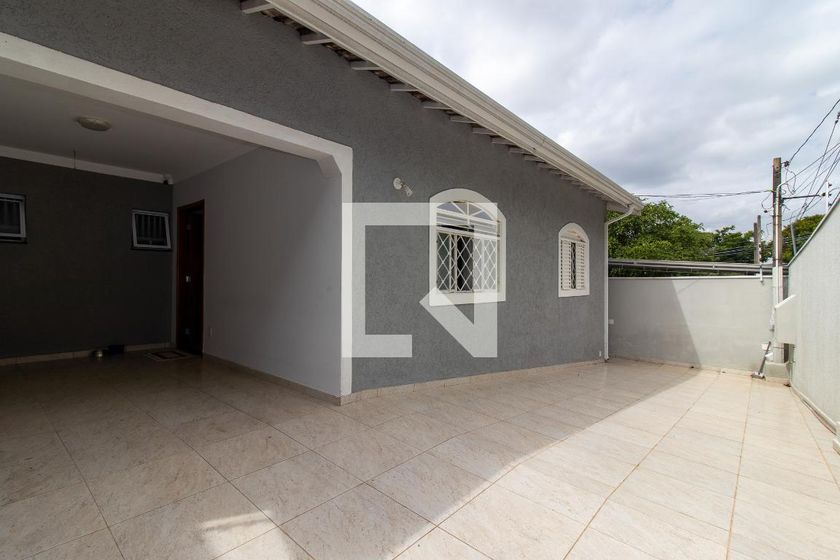 Casa à Venda - Jardim Santana, 2 Quartos,  94 m2 em , Campinas - sp | SoloBR