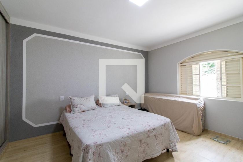 Casa à Venda - Jardim Santana, 2 Quartos,  94 m2 em , Campinas - sp | SoloBR