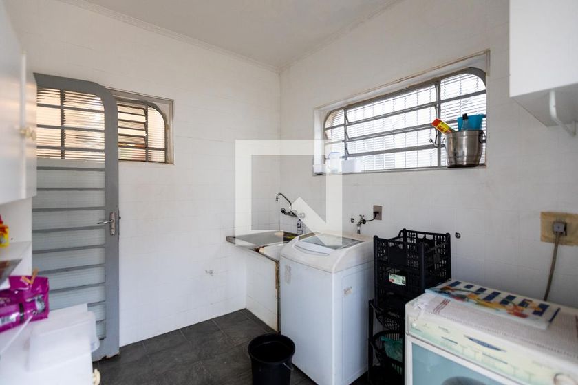 Casa à Venda - Jardim Chapadão, 4 Quartos,  300 m2 em , Campinas - sp | SoloBR