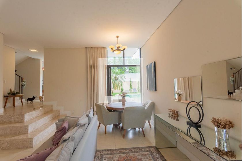 Casa à Venda - Swiss Park, 3 Quartos,  318 m2 em , Campinas - sp | SoloBR