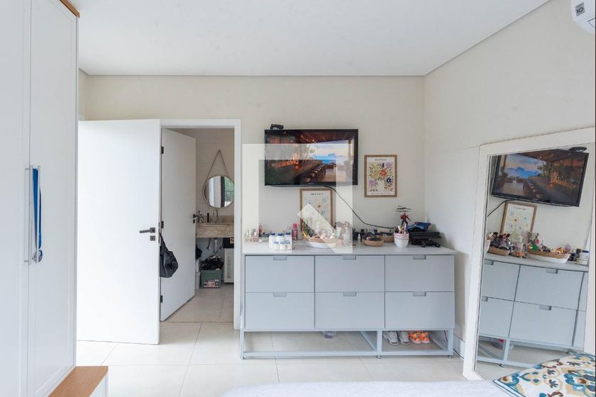 Casa à Venda - Swiss Park, 3 Quartos,  318 m2 em , Campinas - sp | SoloBR