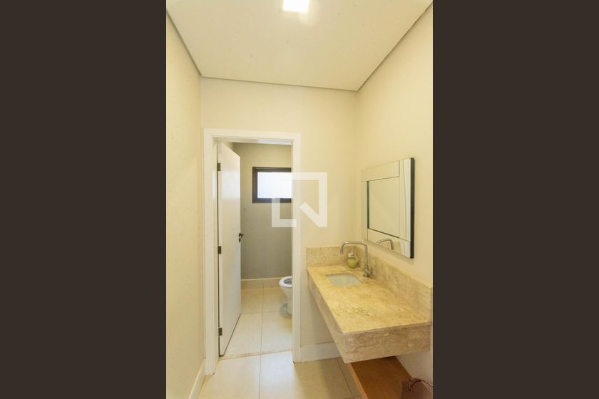 Casa à Venda - Swiss Park, 3 Quartos,  318 m2 em , Campinas - sp | SoloBR