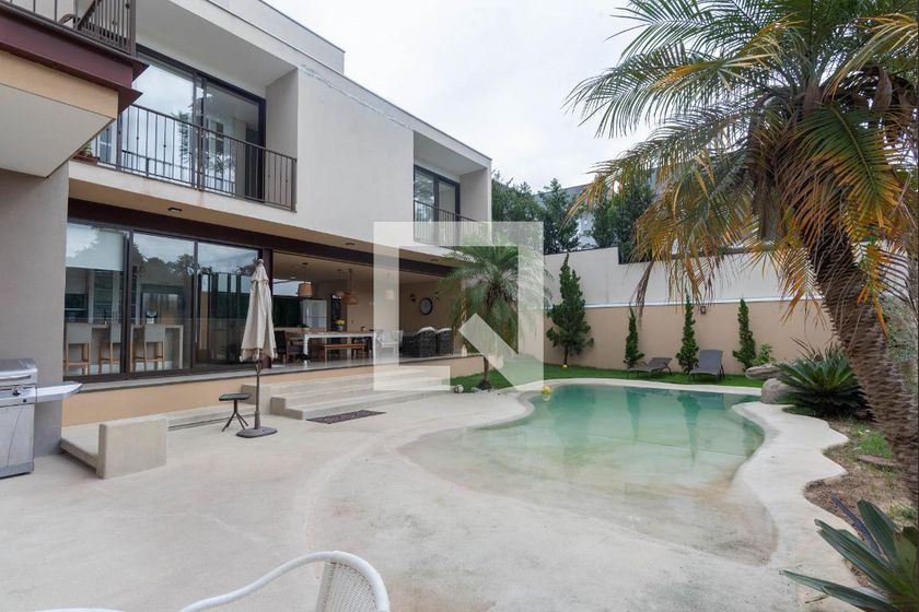 Casa à Venda - Swiss Park, 3 Quartos,  318 m2 em , Campinas - sp | SoloBR