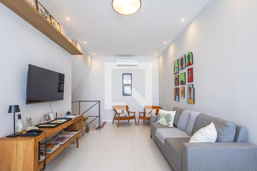Apartamento, 3 quartos, 130 m² - Foto 2