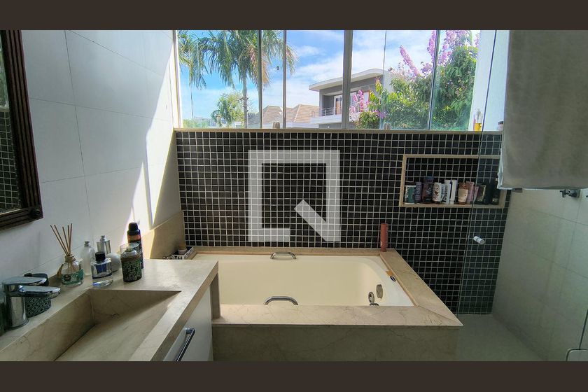 Casa, 4 quartos, 300 m² - Foto 16