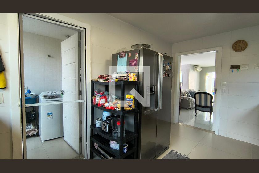 Casa, 4 quartos, 300 m² - Foto 62