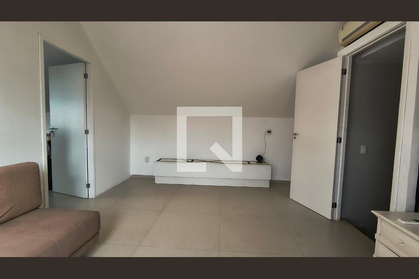 Casa, 4 quartos, 300 m² - Foto 48