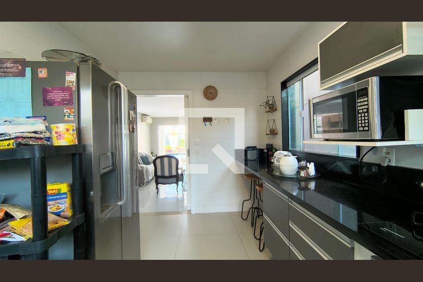 Casa, 4 quartos, 300 m² - Foto 61