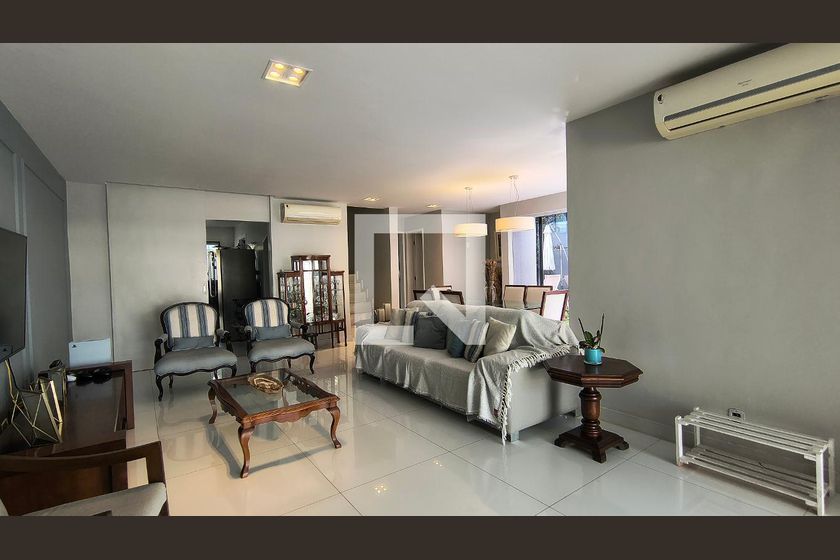 Casa, 4 quartos, 300 m² - Foto 1