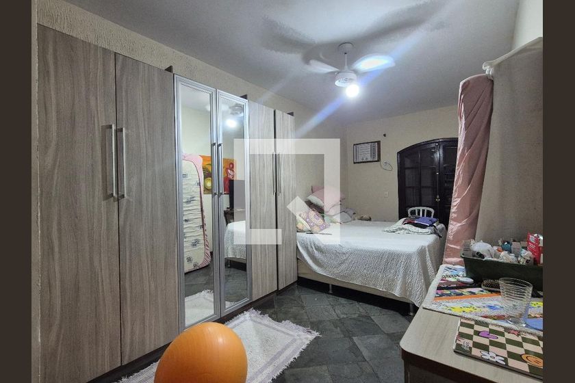 Casa, 4 quartos, 200 m² - Foto 16