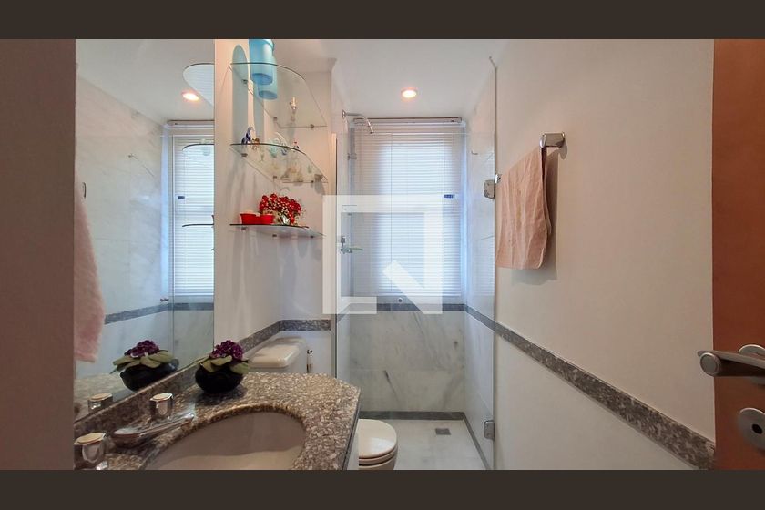 Apartamento à Venda - Mansões Santo Antônio, 3 Quartos,  127 m2 em , Campinas - sp | SoloBR