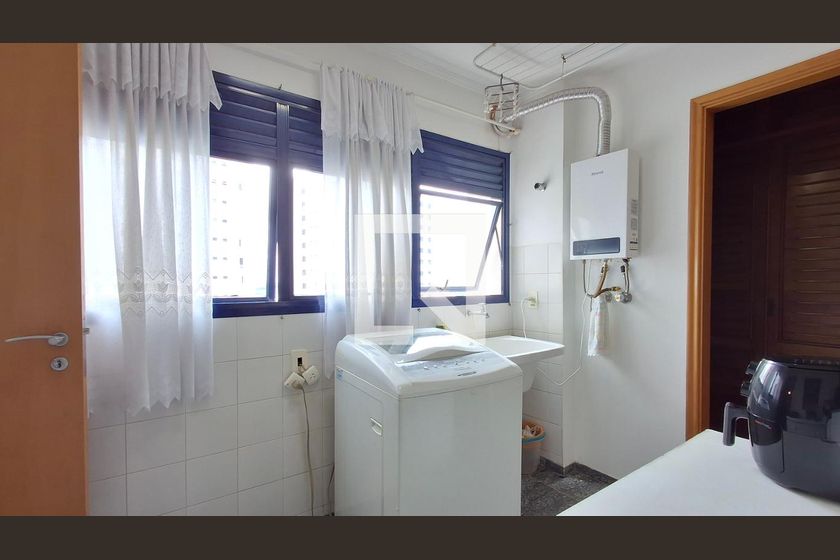 Apartamento à Venda - Mansões Santo Antônio, 3 Quartos,  127 m2 em , Campinas - sp | SoloBR