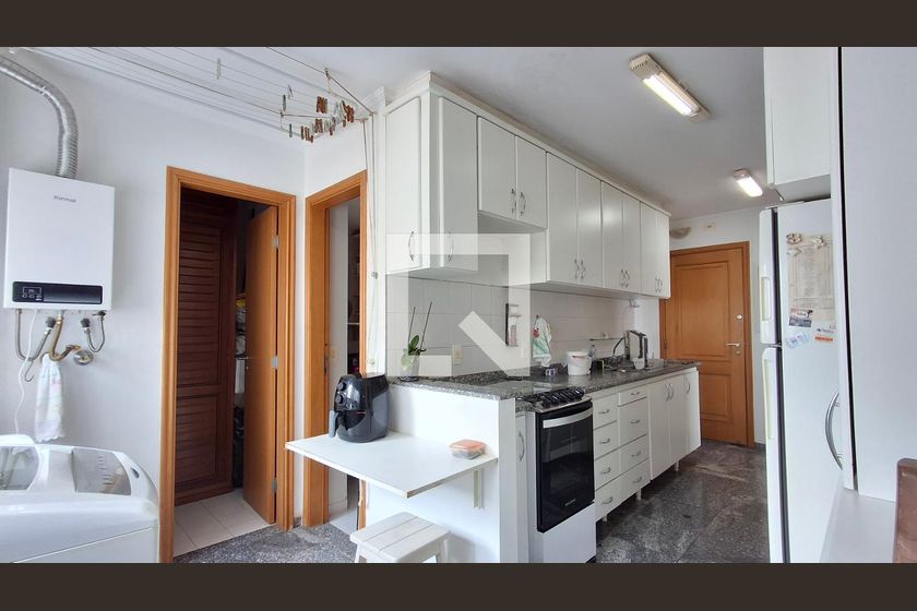 Apartamento à Venda - Mansões Santo Antônio, 3 Quartos,  127 m2 em , Campinas - sp | SoloBR