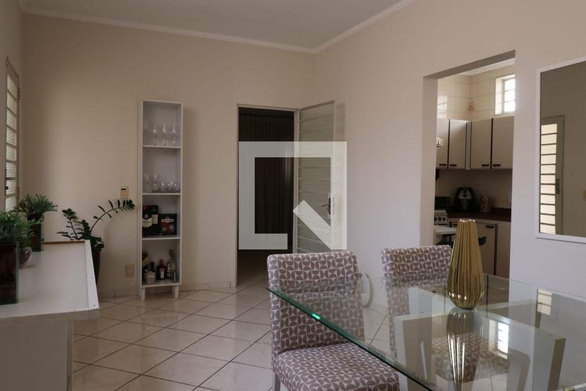 Casa à Venda - Taquaral, 3 Quartos,  180 m2 em , Campinas - sp | SoloBR