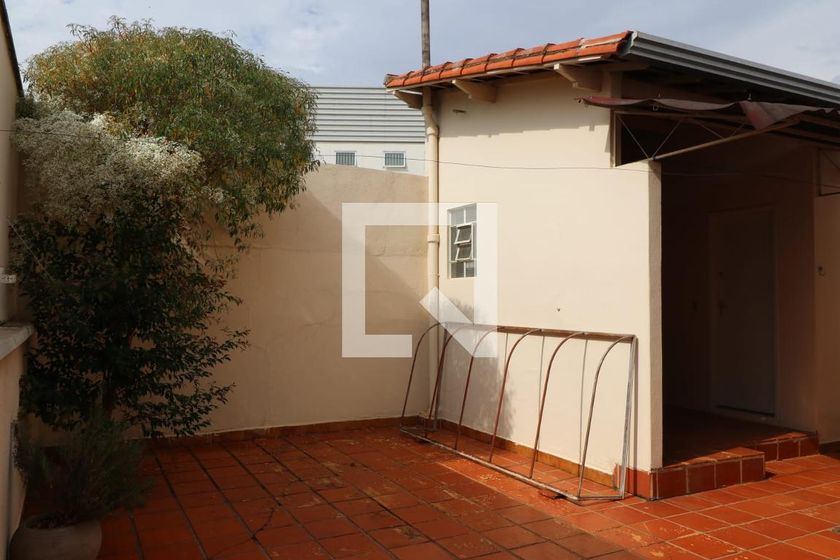 Casa à Venda - Taquaral, 3 Quartos,  180 m2 em , Campinas - sp | SoloBR