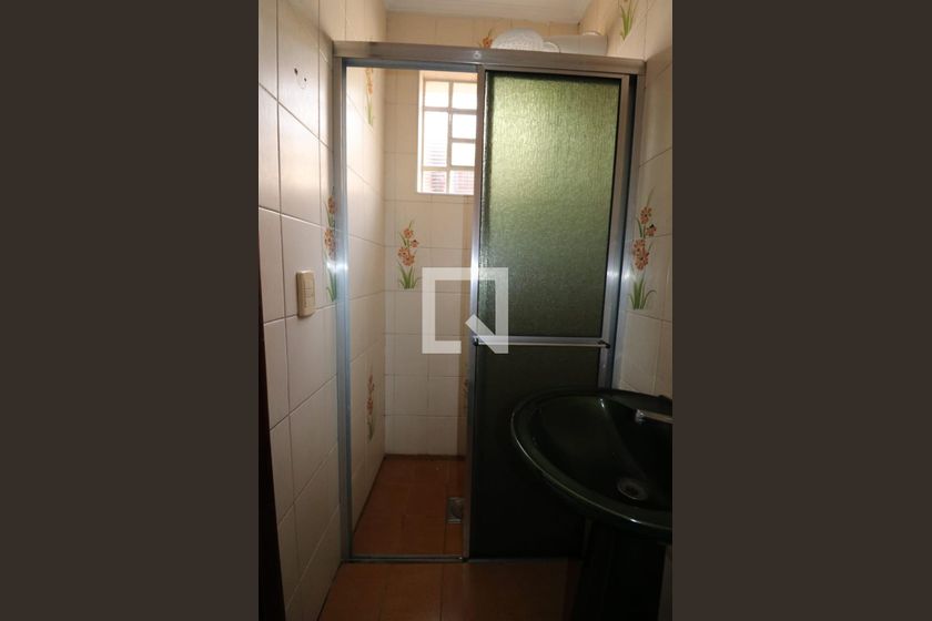 Casa à Venda - Taquaral, 3 Quartos,  180 m2 em , Campinas - sp | SoloBR