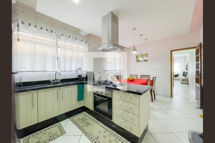 Casa, 3 quartos, 225 m² - Foto 55
