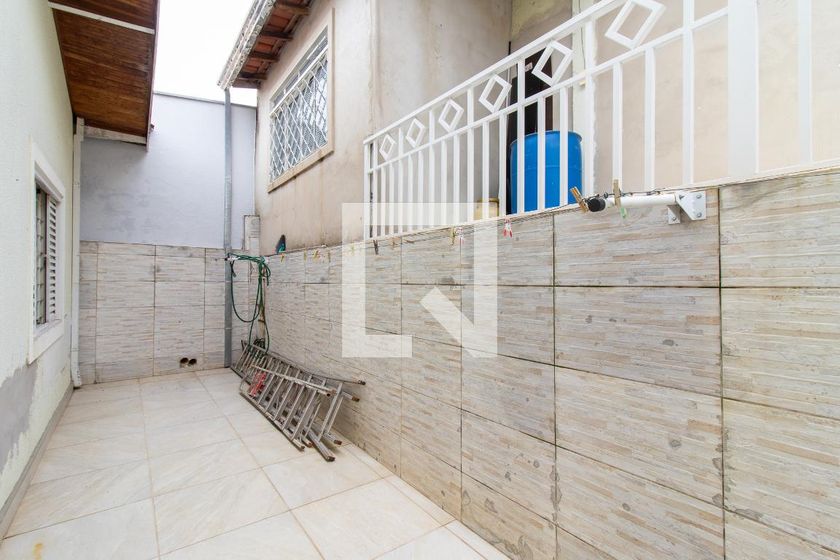Casa à Venda - Jardim Santana, 3 Quartos,  161 m2 em , Campinas - sp | SoloBR