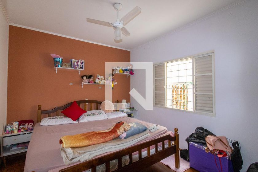 Casa à Venda - Jardim Santana, 3 Quartos,  161 m2 em , Campinas - sp | SoloBR