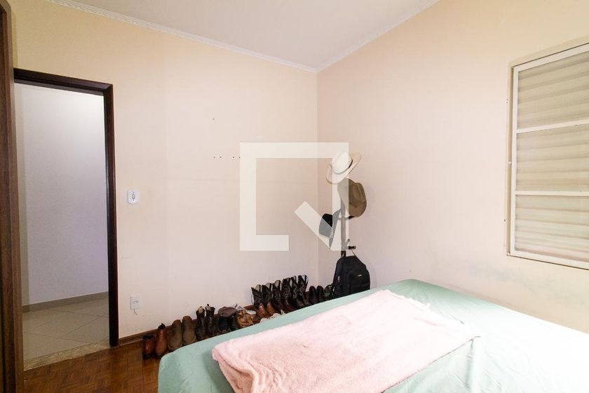 Casa à Venda - Jardim Santana, 3 Quartos,  161 m2 em , Campinas - sp | SoloBR