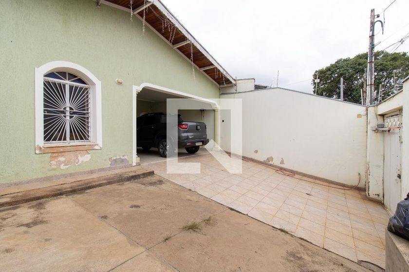 Casa à Venda - Jardim Santana, 3 Quartos,  161 m2 em , Campinas - sp | SoloBR