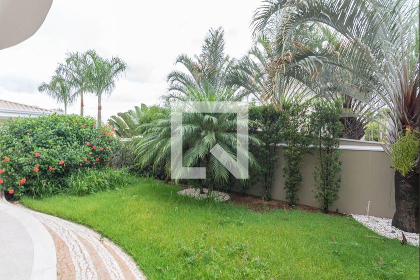 Casa à Venda - Swiss Park, 4 Quartos,  277 m2 em , Campinas - sp | SoloBR