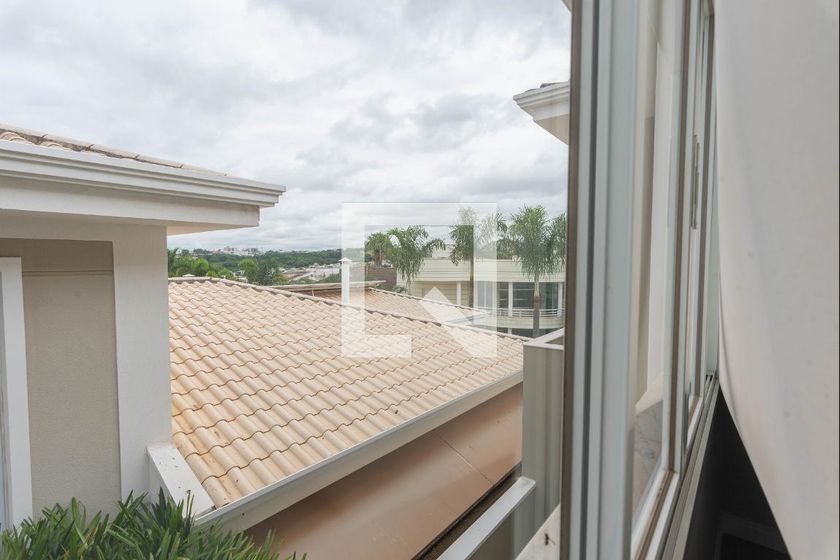 Casa à Venda - Swiss Park, 4 Quartos,  277 m2 em , Campinas - sp | SoloBR