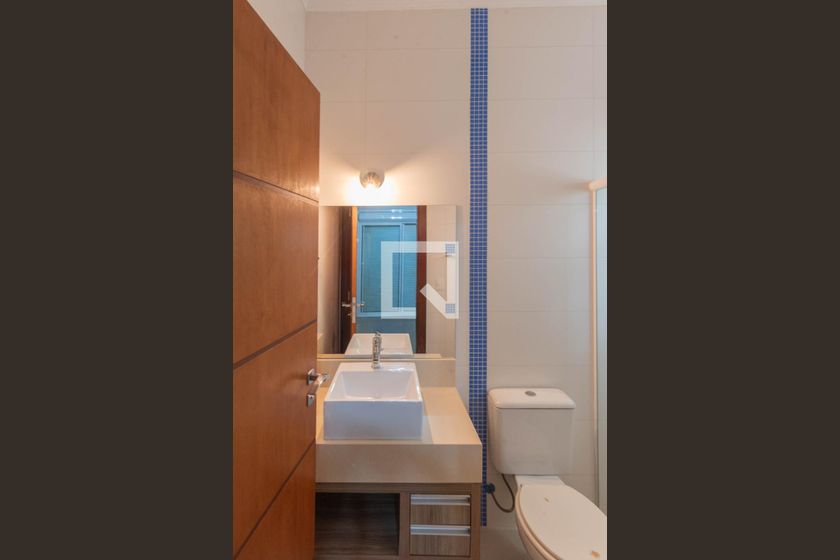 Casa à Venda - Swiss Park, 4 Quartos,  277 m2 em , Campinas - sp | SoloBR
