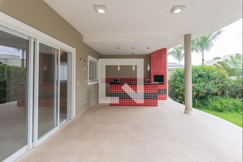 Casa à Venda - Swiss Park, 4 Quartos,  277 m2 em , Campinas - sp | SoloBR