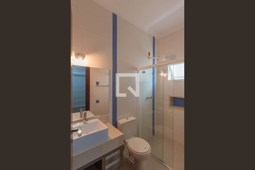 Casa à Venda - Swiss Park, 4 Quartos,  277 m2 em , Campinas - sp | SoloBR