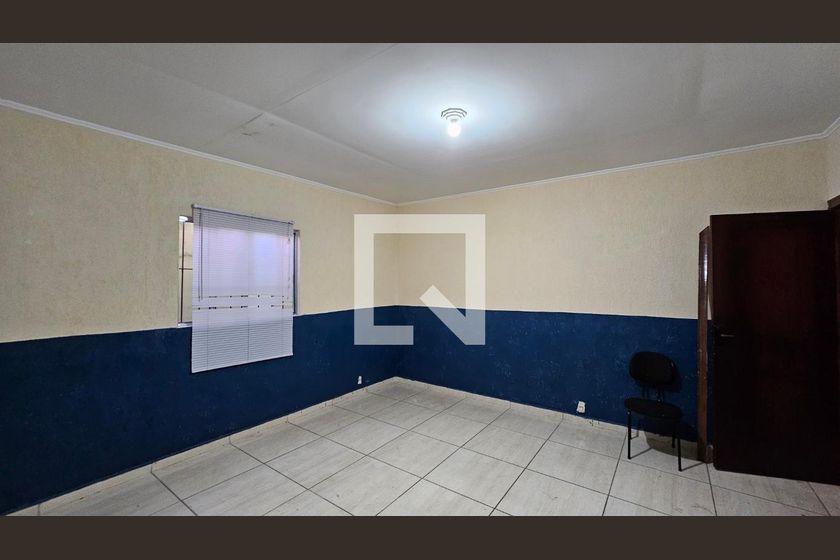Casa, 3 quartos, 330 m² - Foto 2