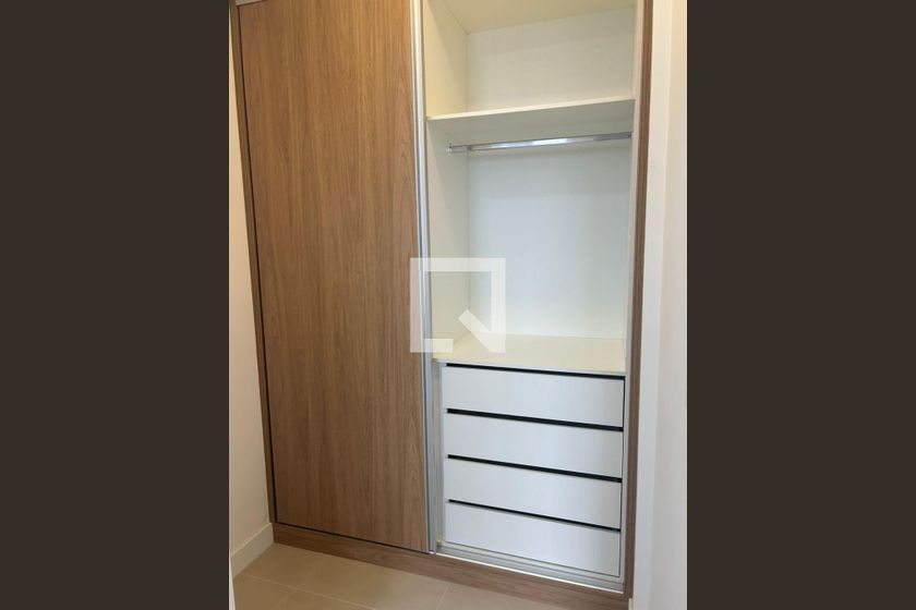 Apartamento à Venda - Bosque, 1 Quarto,  46 m2 em , Campinas - sp | SoloBR