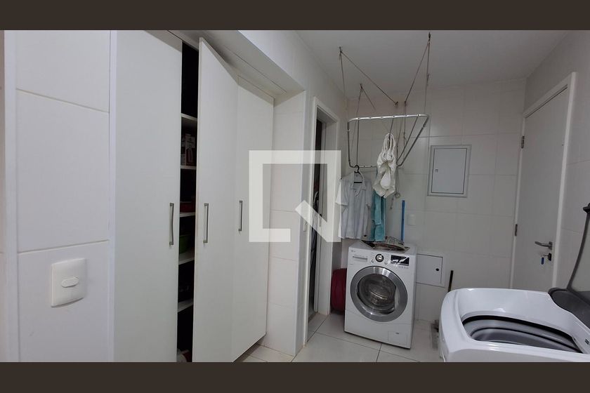 Apartamento à Venda - Taquaral, 2 Quartos,  135 m2 em , Campinas - sp | SoloBR