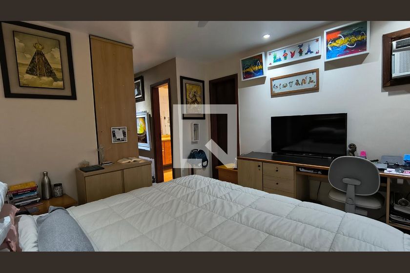Casa, 4 quartos, 350 m² - Foto 13
