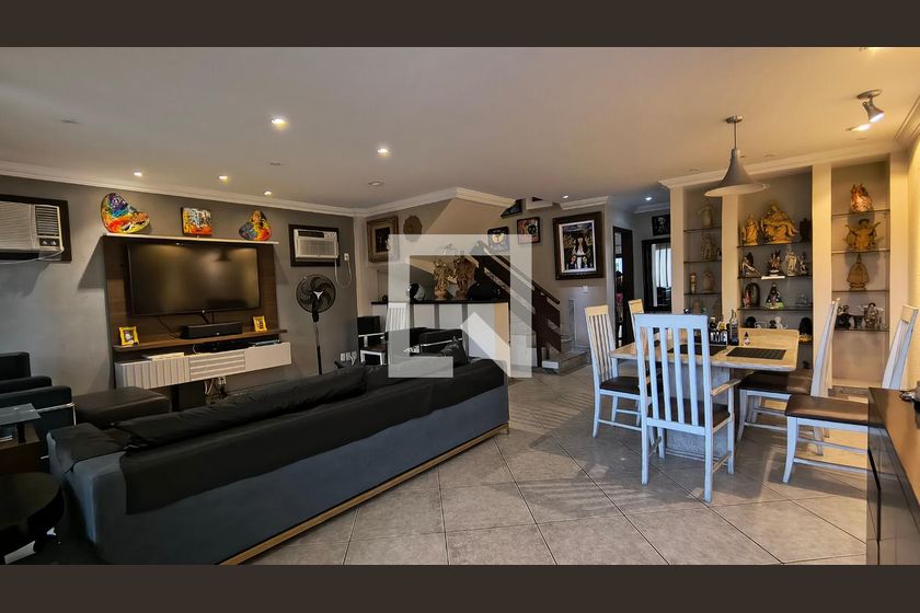 Casa, 4 quartos, 350 m² - Foto 1