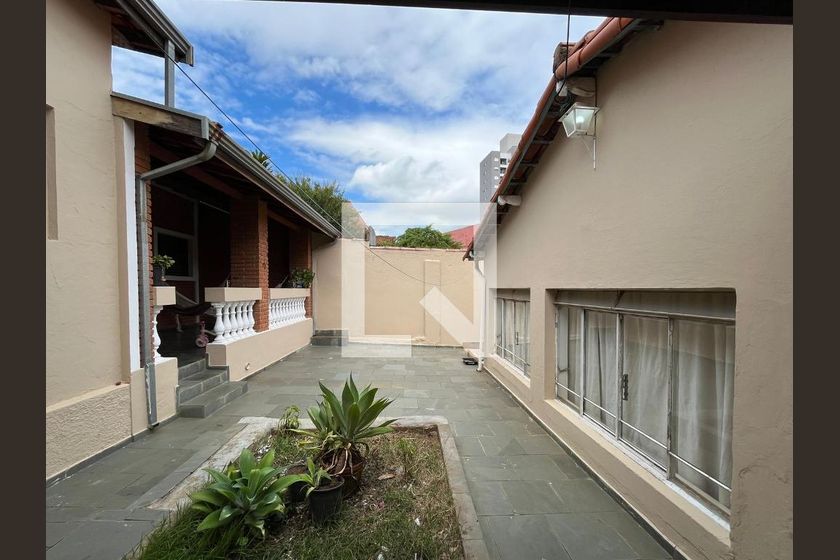 Casa à Venda - Taquaral, 3 Quartos,  301 m2 em , Campinas - sp | SoloBR