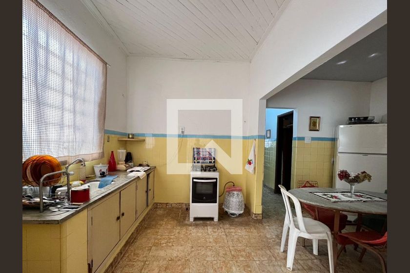 Casa à Venda - Taquaral, 3 Quartos,  301 m2 em , Campinas - sp | SoloBR