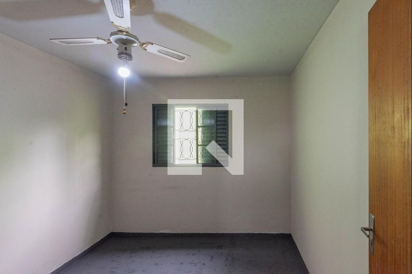 Casa à Venda - Jardim do Lago, 3 Quartos,  300 m2 em , Campinas - sp | SoloBR