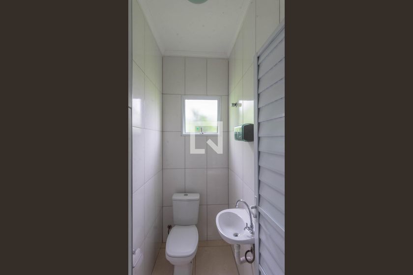 Casa à Venda - Jardim do Lago, 3 Quartos,  300 m2 em , Campinas - sp | SoloBR