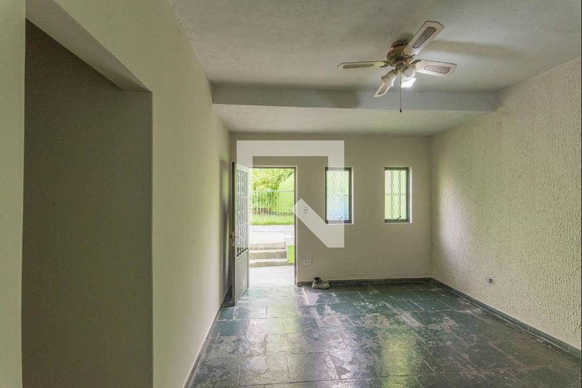 Casa à Venda - Jardim do Lago, 3 Quartos,  300 m2 em , Campinas - sp | SoloBR