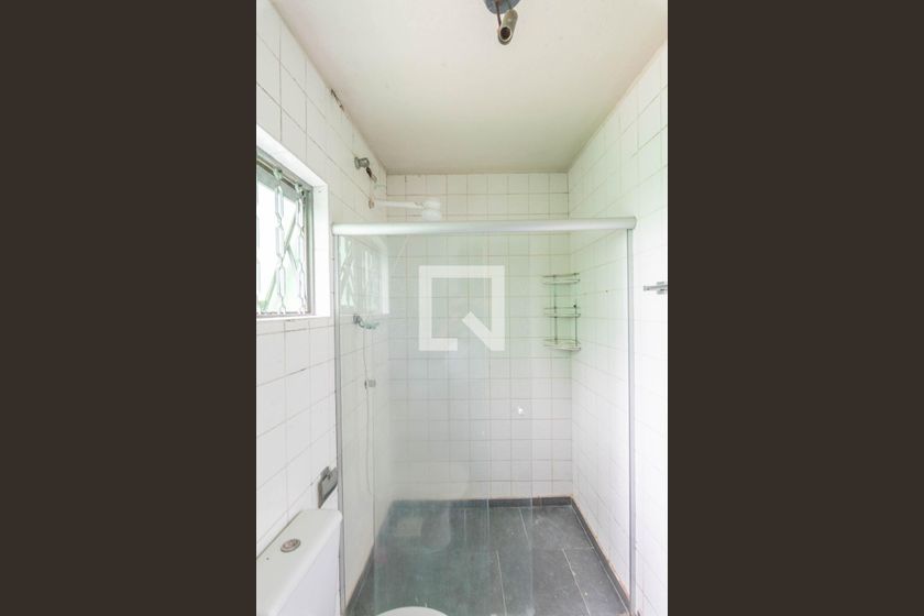 Casa à Venda - Jardim do Lago, 3 Quartos,  300 m2 em , Campinas - sp | SoloBR