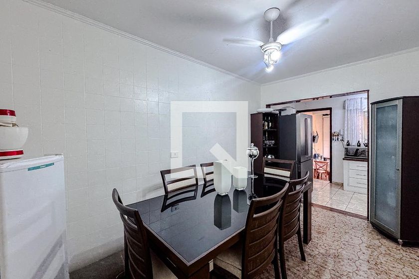 Casa, 2 quartos, 225 m² - Foto 34