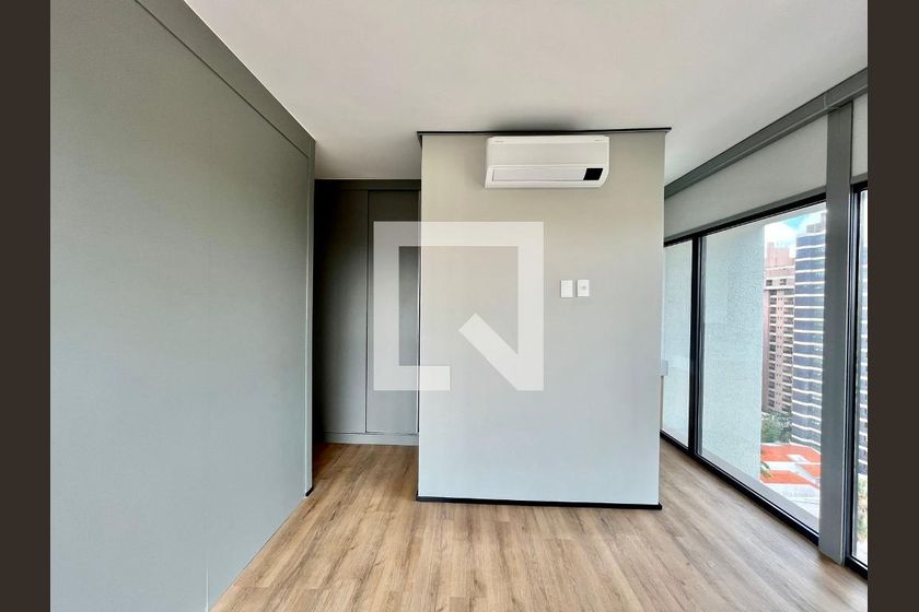 Apartamento à Venda - Cambuí, 2 Quartos,  130 m2 em , Campinas - sp | SoloBR