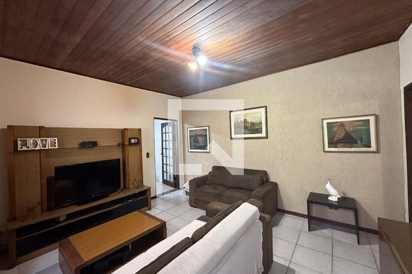 Casa, 4 quartos, 120 m² - Foto 1