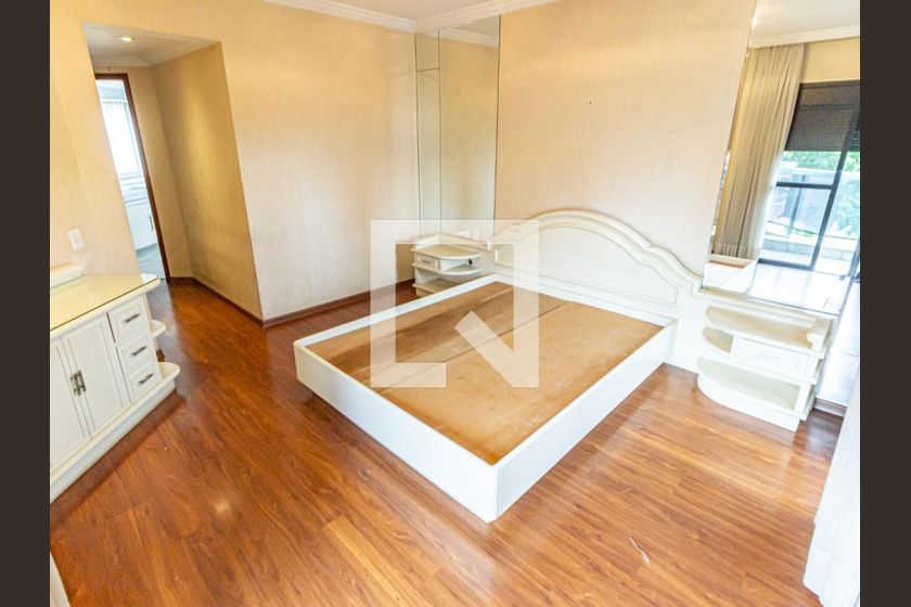 Apartamento, 4 quartos, 243 m² - Foto 47