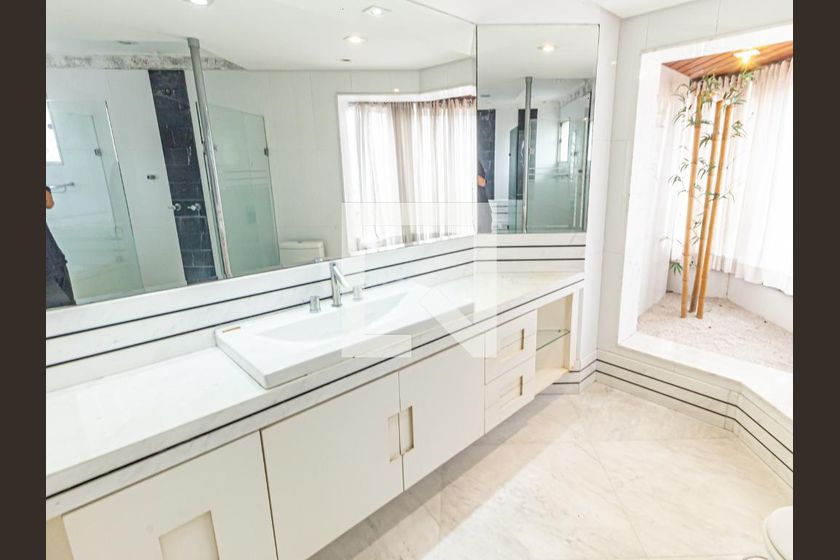 Apartamento, 4 quartos, 243 m² - Foto 86