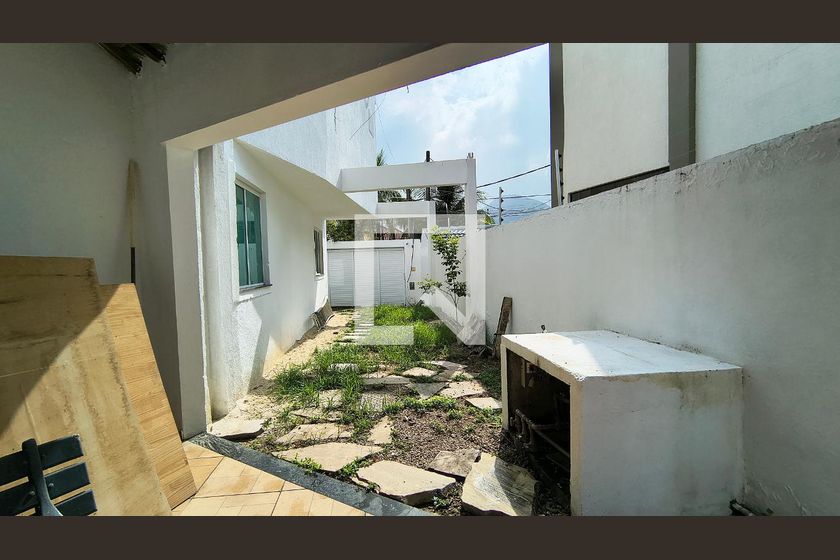 Casa, 3 quartos, 200 m² - Foto 77