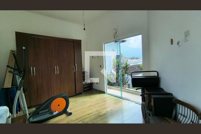 Casa, 3 quartos, 200 m² - Foto 37
