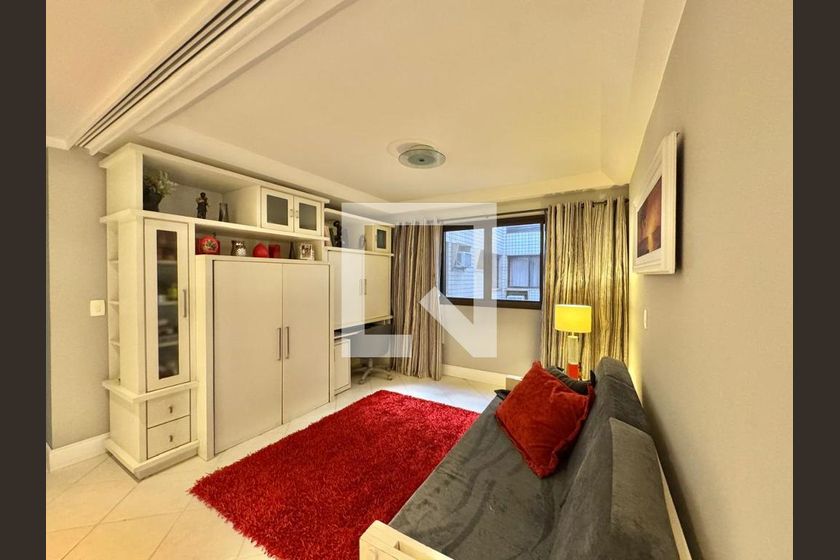 Apartamento, 4 quartos, 202 m² - Foto 1